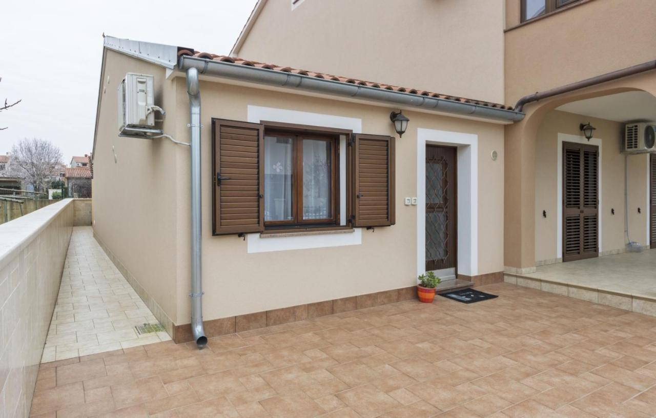 Apartments Tina & Denis PUY Exterior foto
