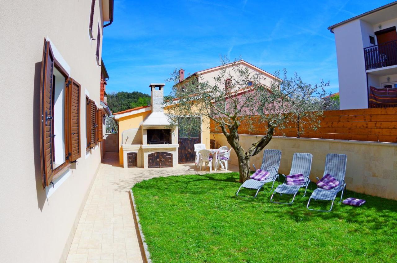 Apartments Tina & Denis PUY Exterior foto